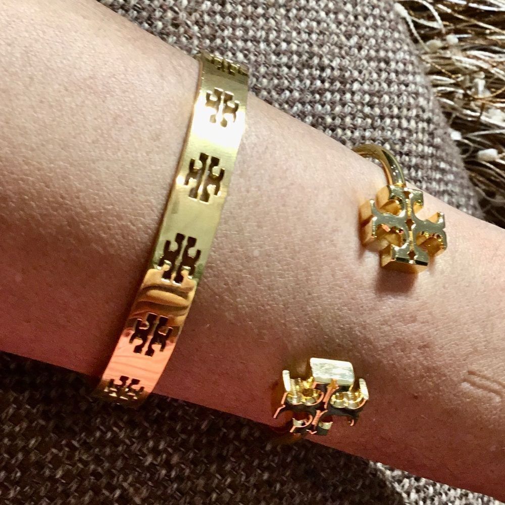 TORY BURCH LOGO DOUBLE T CUFF 18K GOLD TONE BRACELET - Picture 2 of 8